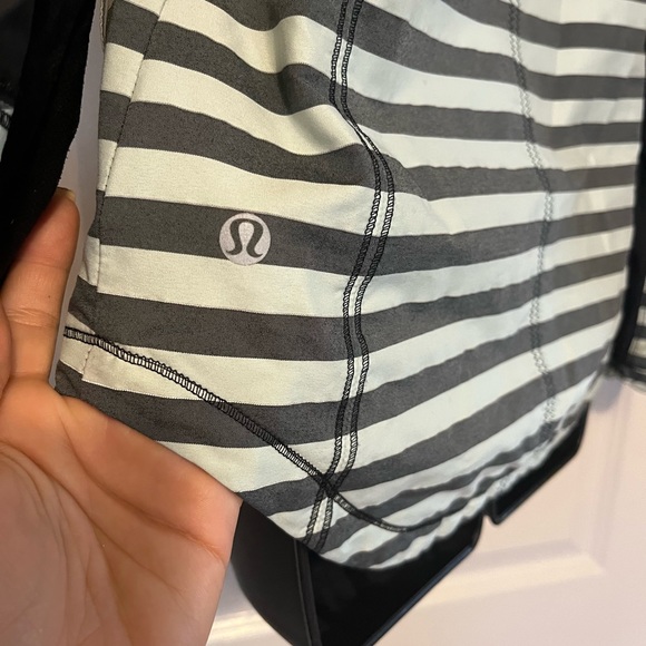 Lululemon Run Get Up And Glow Jacket! - Picture 10 of 13